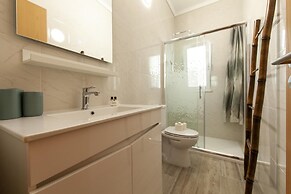 B100 - Abrotea Quaint 2 Bed Apartment in Lagos