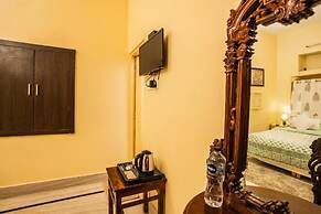 HOTEL HIMMAT NIWAS