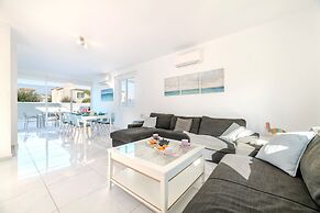 Green Bay Villa 12 in Protaras