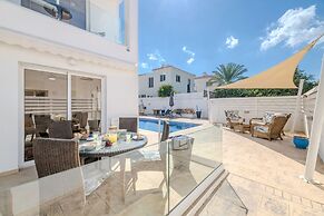 Ayia Triada Beach Gardens
