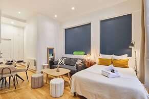 Charming & Modern Studio Center of Paris