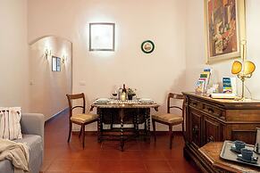 Pitti - Flo Apartments, Charme su Piazza Pitti