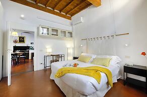 Bombarde - Flo Apartments