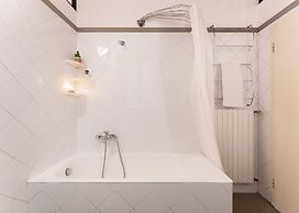 Bombarde - Flo Apartments
