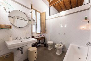 Bombarde - Flo Apartments