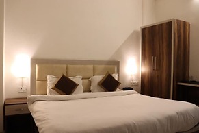 Paradise Inn