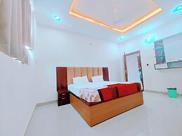Hotel Awadh Star Palace