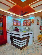 Shree Venkatesh Niliyam 300 M Ram Temple