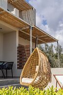Enalis Studios & Apartments