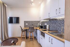 Enalis Studios & Apartments
