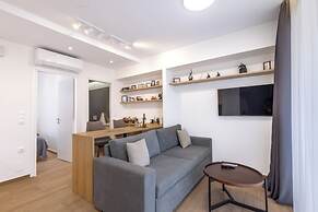 Enalis Studios & Apartments