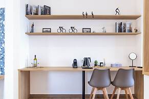 Enalis Studios & Apartments