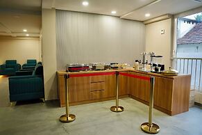 HOTEL HANATA KOCHI