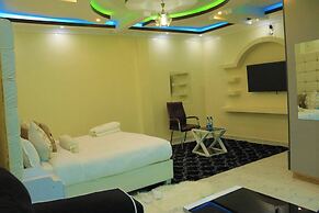 Stepwing Resort