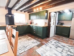 Cae Adar Farm