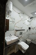 Hotel Raj Residency