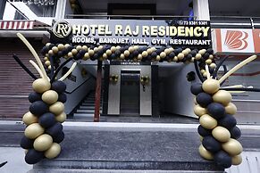 Hotel Raj Residency
