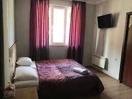Guest House Aygestan Hotel