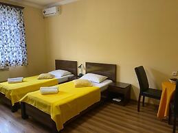 Guest House Aygestan Hotel