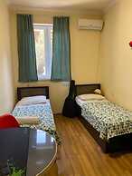 Guest House Aygestan Hotel