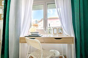 April Square Guesthouse by Lisbon with Sintra