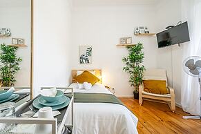 April Square Guesthouse by Lisbon with Sintra
