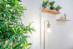 April Square Guesthouse by Lisbon with Sintra