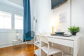 April Square Guesthouse by Lisbon with Sintra