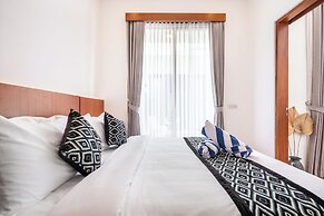 Sunset Max Villa Seminyak