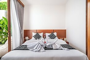 Sunset Max Villa Seminyak
