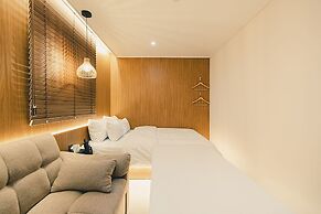 Esanghan Hotel Bupyeong