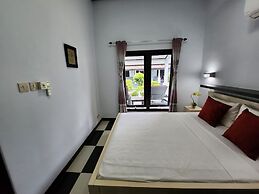Bugbug Beach Resort