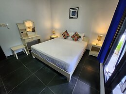 Bugbug Beach Resort