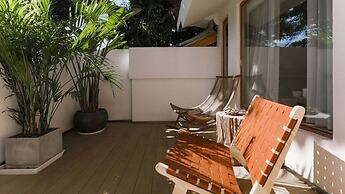 Dali Ancient City Ped Mall Meishu B & B