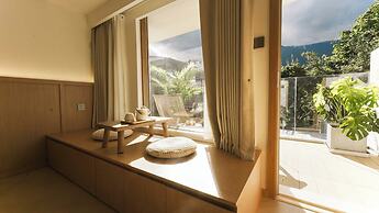 Dali Ancient City Ped Mall Meishu B & B