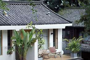 Dali Ancient City Ped Mall Meishu B & B