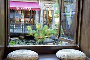 Dali Ancient City Ped Mall Meishu B & B