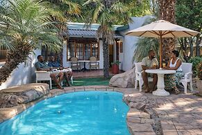 The Link Guest Lodge