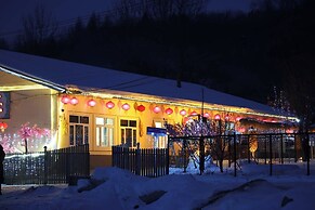 Snow Valley Ma Hua Inn