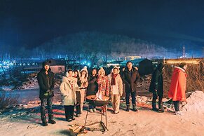 Snow Valley Ma Hua Inn