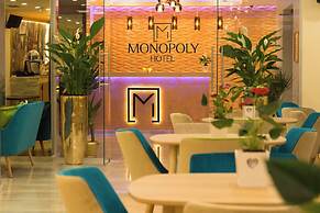 MONOPOLY HOTEL