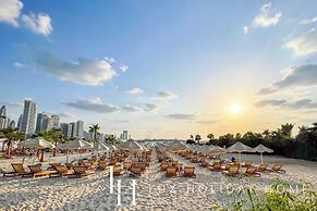 LUX The Seven Res Palm Suite