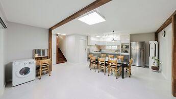 Byeolsaem Private House