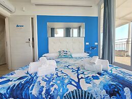 Suite Torre Azzurra B&B Rooftop Sea View