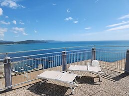 Suite Torre Azzurra B&B Rooftop Sea View
