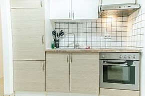 2BR Apt With King Beds Long Stay