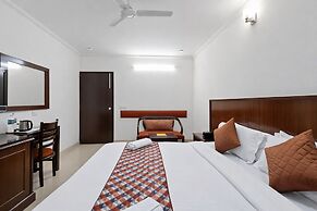 Hotel Clark Heights