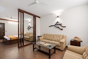 Hotel Clark Heights