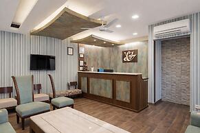 Hotel Clark Heights