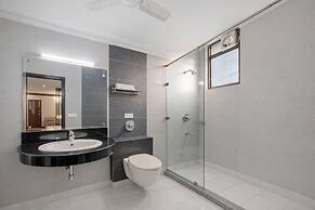 Hotel Clark Heights